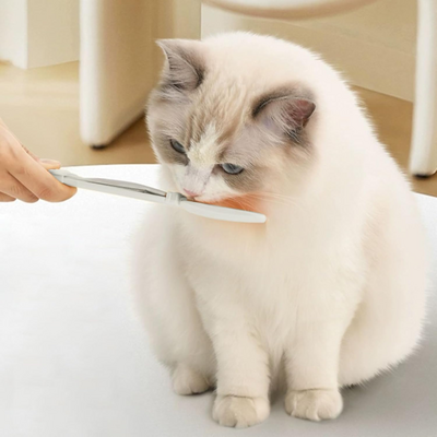 Distributeur Nourriture Chat - MeowSpoon™ - Blanc